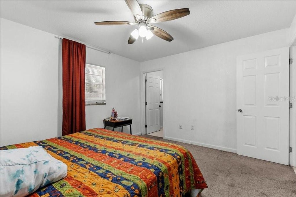 Image 21 of property listing at 1221 OCOEE APOPKA ROAD, Apopka, FL 32703