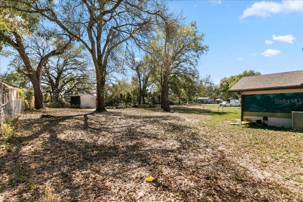 Image 34 of property listing at 1221 OCOEE APOPKA ROAD, Apopka, FL 32703