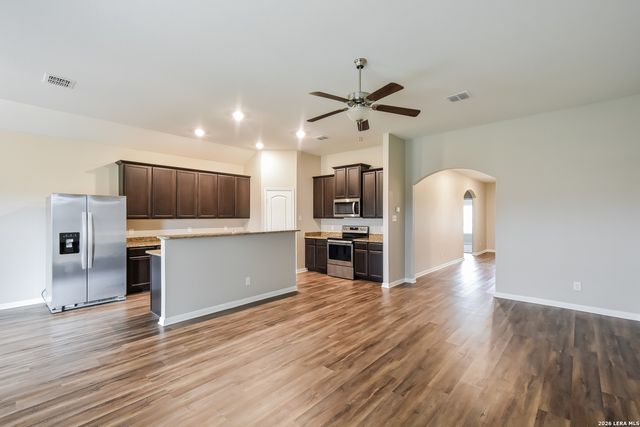 11811 Wolf Canyon, San Antonio, TX 78252