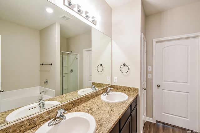 11811 Wolf Canyon, San Antonio, TX 78252