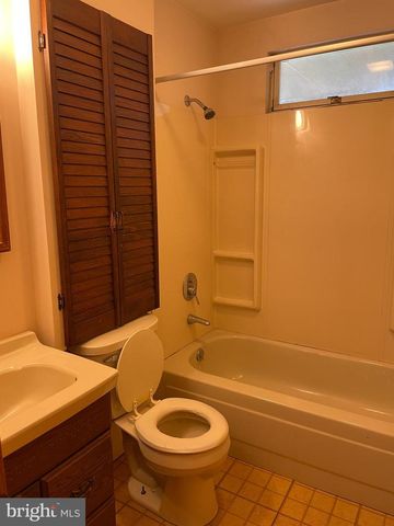 109 REYNOLDS, Cumberland, MD 21502