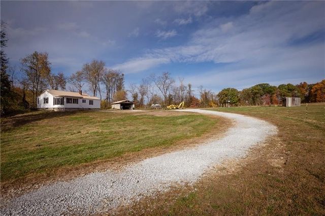 7775 National Pike, Menallen Twp, PA 15401