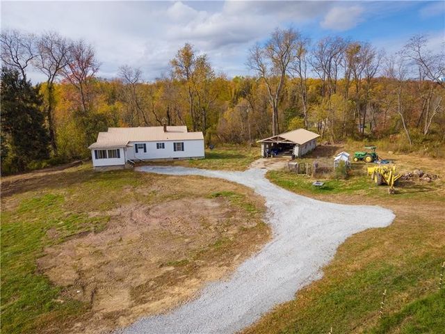 7775 National Pike, Menallen Twp, PA 15401