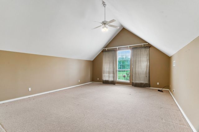 4585 Farm Road 195, Paris, TX 75462