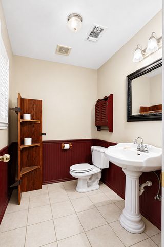 4585 Farm Road 195, Paris, TX 75462