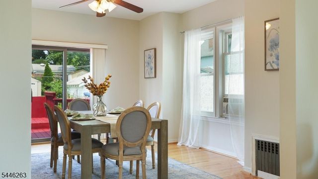 61 W Clay Ave, Roselle Park Boro, NJ 07204