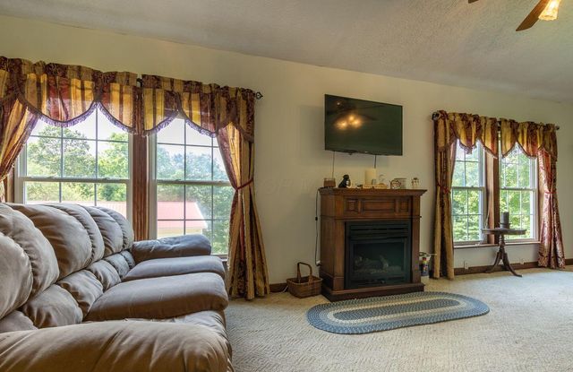 13570 Big Cola Road, Rockbridge, OH 43149