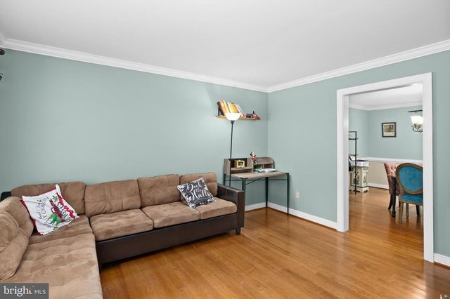 325 SANDY RIDGE RD, Fredericksburg, VA 22405