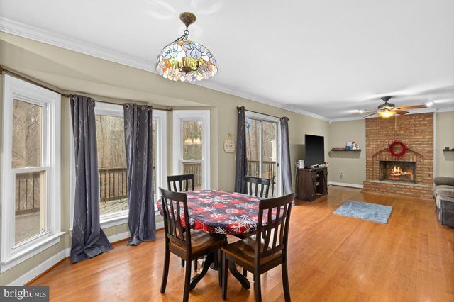 325 SANDY RIDGE RD, Fredericksburg, VA 22405