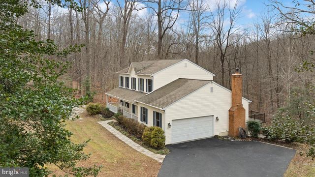 325 SANDY RIDGE RD, Fredericksburg, VA 22405