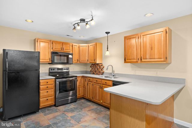 325 SANDY RIDGE RD, Fredericksburg, VA 22405