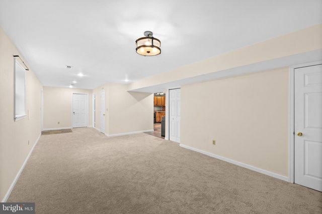 325 SANDY RIDGE RD, Fredericksburg, VA 22405