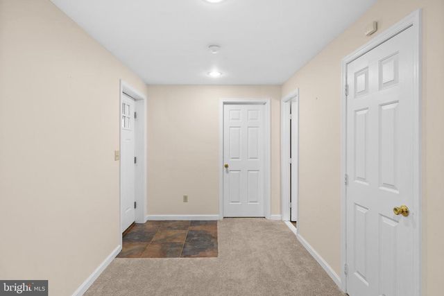 325 SANDY RIDGE RD, Fredericksburg, VA 22405