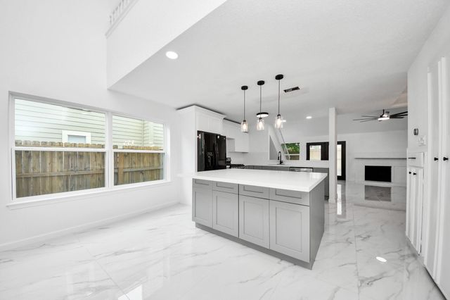 10410 Green Valley Lane, Houston, TX 77064