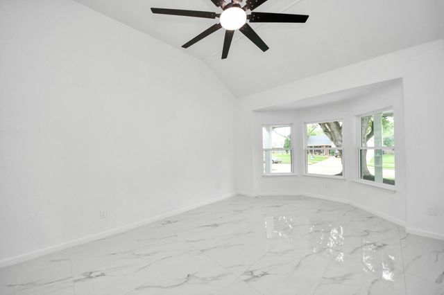 10410 Green Valley Lane, Houston, TX 77064