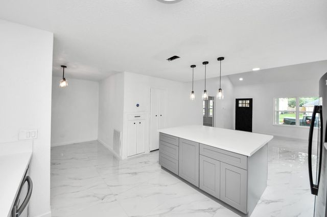 10410 Green Valley Lane, Houston, TX 77064