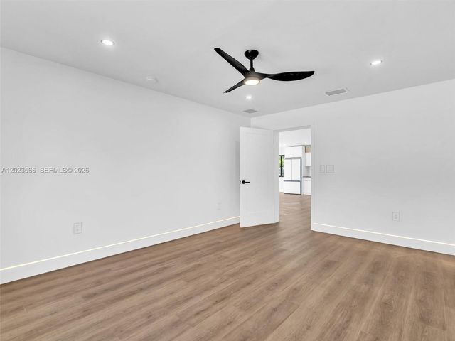 125 NW 122nd St, North Miami, FL 33168