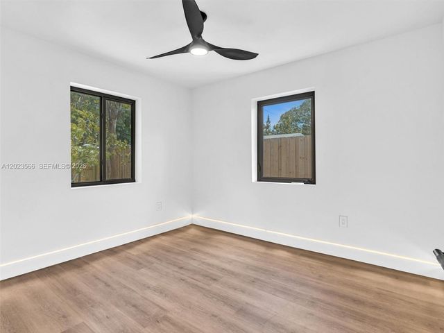 125 NW 122nd St, North Miami, FL 33168