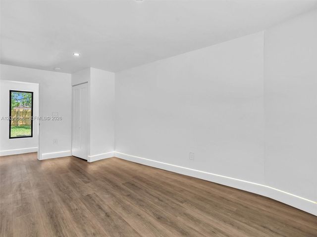 125 NW 122nd St, North Miami, FL 33168