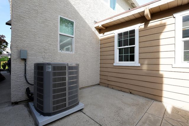 5710 Harborside Way, Elk Grove, CA 95758