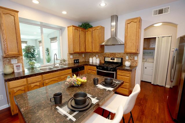 5710 Harborside Way, Elk Grove, CA 95758