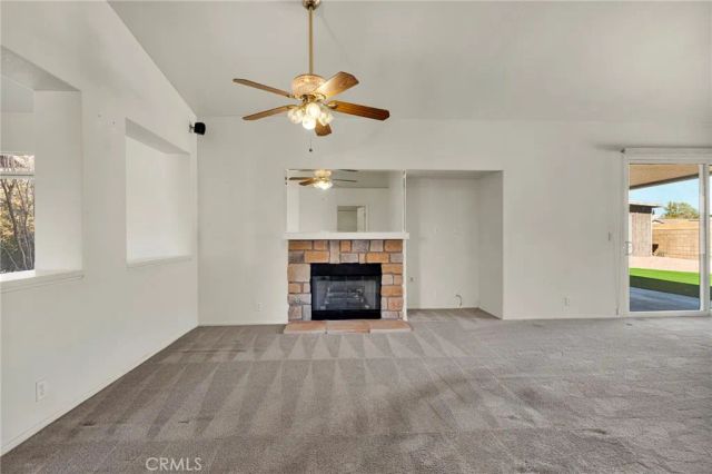 18766 Kitom, Apple Valley, CA 92308