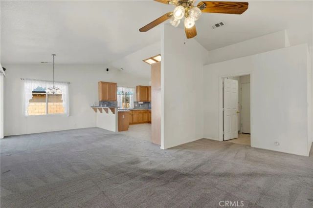 18766 Kitom, Apple Valley, CA 92308