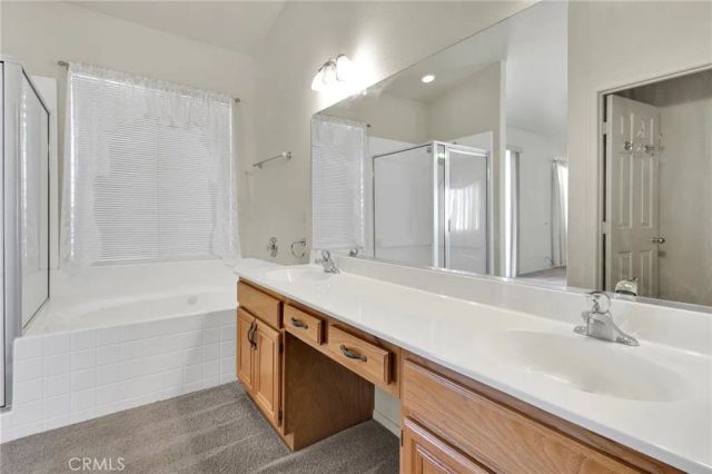 18766 Kitom, Apple Valley, CA 92308