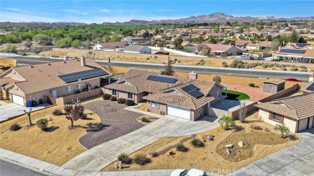 18766 Kitom, Apple Valley, CA 92308