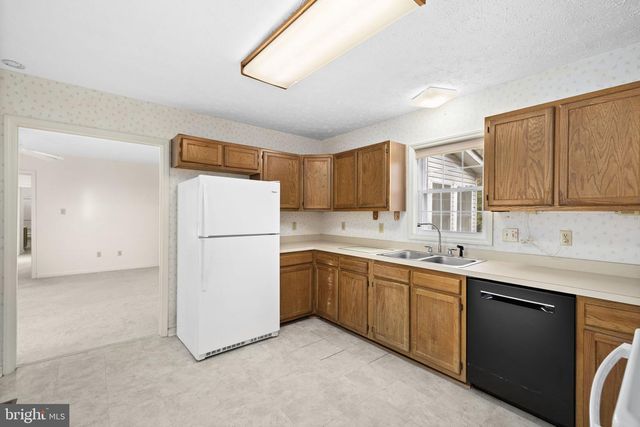 49 GROVE DR, Montross, VA 22520