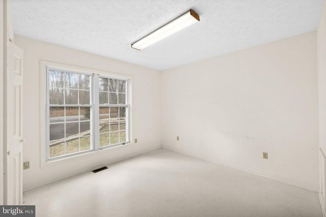 49 GROVE DR, Montross, VA 22520