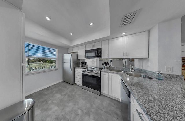 7321 CENTRAL AVENUE 307, St Petersburg, FL 33710