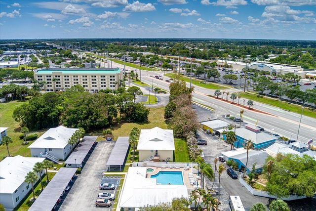 103 SE Village Drive, Port St. Lucie, Port St Lucie, FL 34952