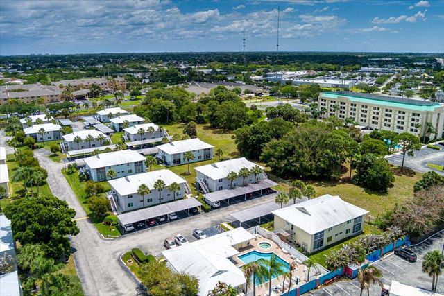 103 SE Village Drive, Port St. Lucie, Port St Lucie, FL 34952