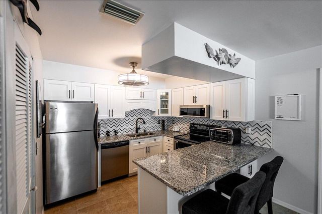 103 SE Village Drive, Port St. Lucie, Port St Lucie, FL 34952