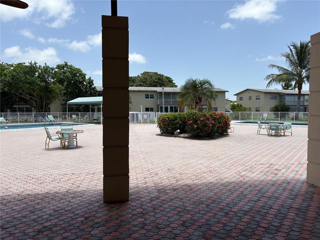 7305 NW 4th Pl 201, Margate, FL 33063