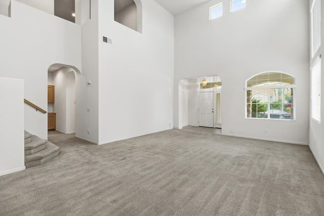 9952 Benevento Way, Elk Grove, CA 95757