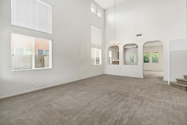 9952 Benevento Way, Elk Grove, CA 95757