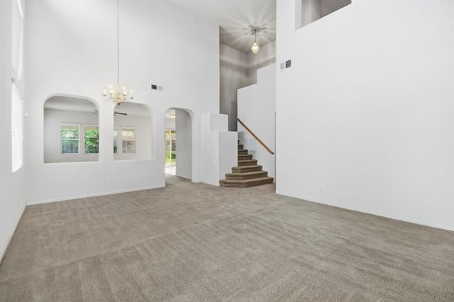 9952 Benevento Way, Elk Grove, CA 95757