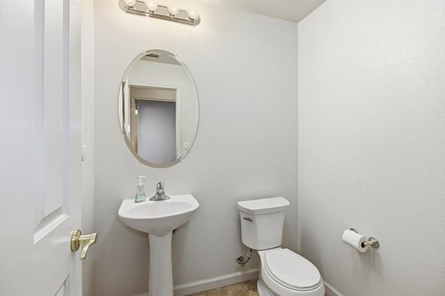 9952 Benevento Way, Elk Grove, CA 95757