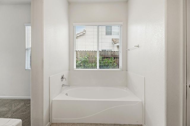 9952 Benevento Way, Elk Grove, CA 95757