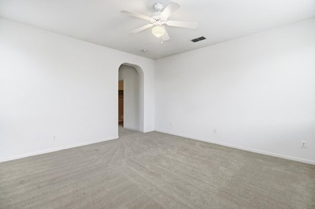 9952 Benevento Way, Elk Grove, CA 95757