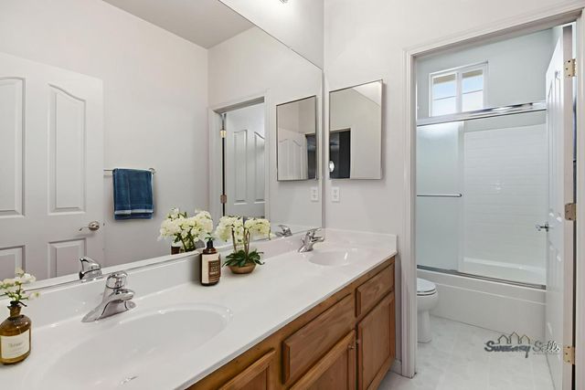 9952 Benevento Way, Elk Grove, CA 95757