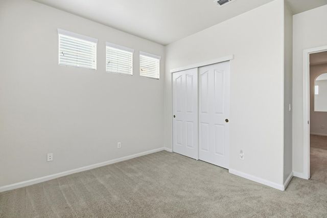 9952 Benevento Way, Elk Grove, CA 95757