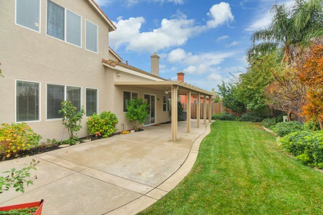 9952 Benevento Way, Elk Grove, CA 95757