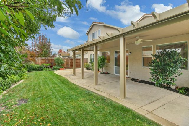 9952 Benevento Way, Elk Grove, CA 95757