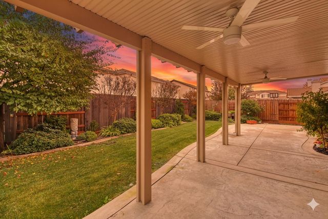 9952 Benevento Way, Elk Grove, CA 95757