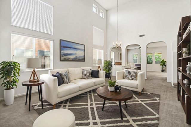 9952 Benevento Way, Elk Grove, CA 95757