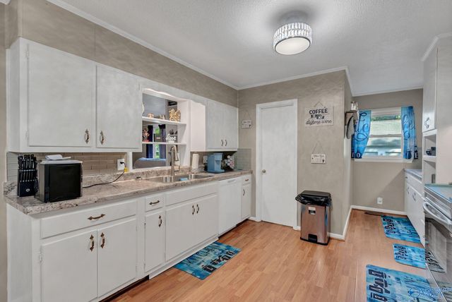 402 Morningview Street, Athens, AL 35611