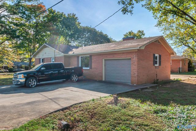 402 Morningview Street, Athens, AL 35611